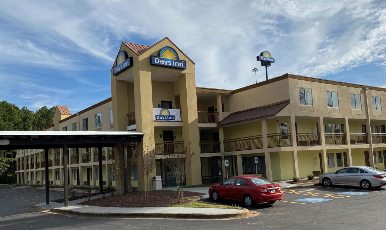 Days Inn By Wyndham Atlanta/Southlake/Morrow Esterno foto